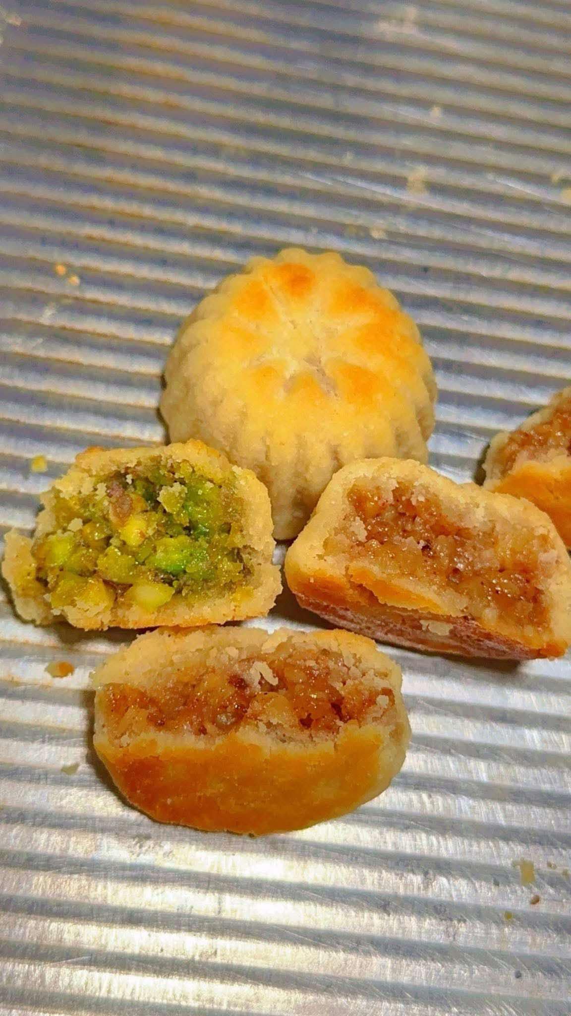 Walnut Cookies (maamoul)