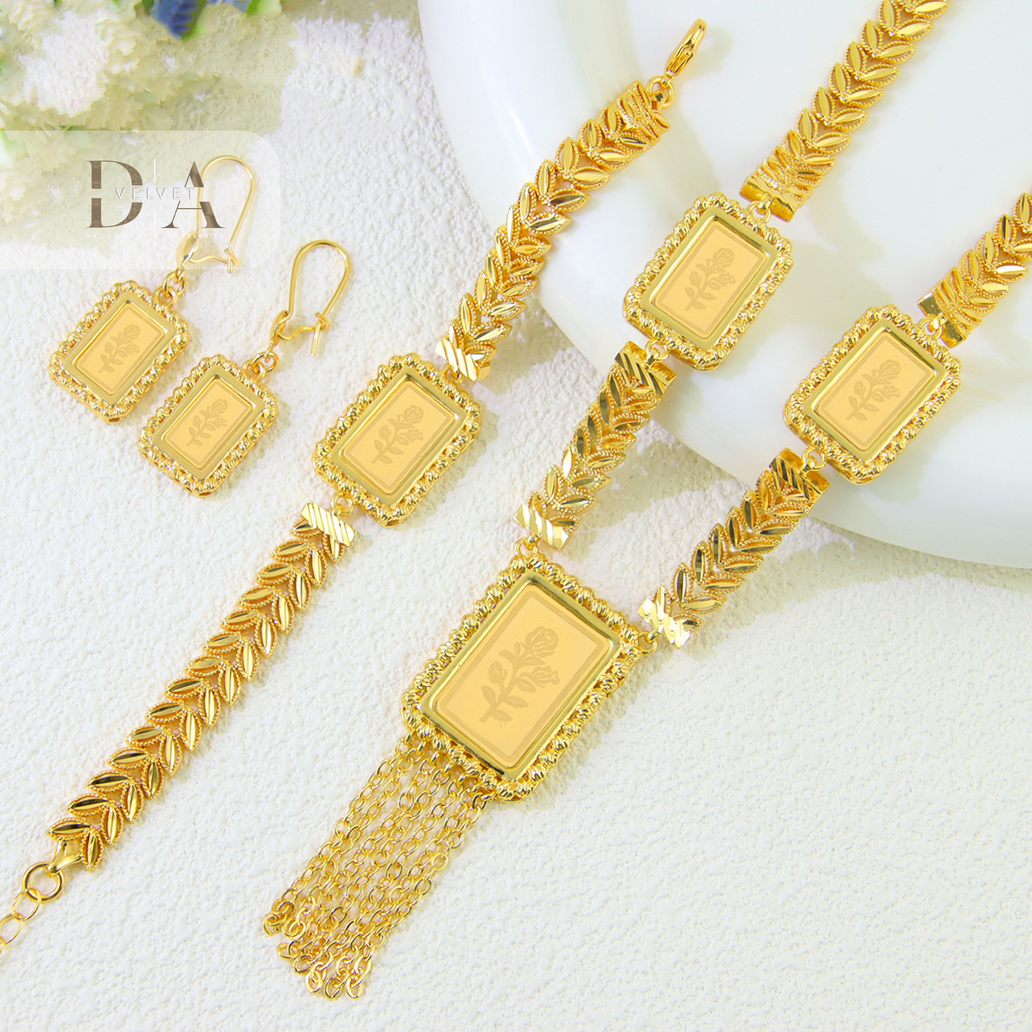 Elegant Rose Pattern Weed Leaf Jewelry Tassel Pendant Necklace Brass Jewelry Set 21K Gold Plated for Women