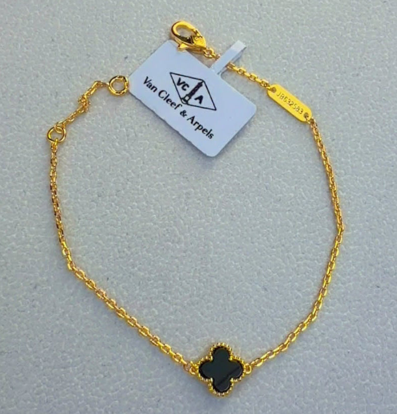 Van Cleef 9mm Bracelets