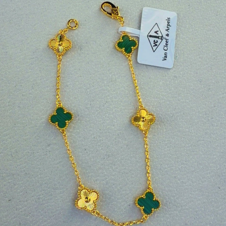 Van Cleef 9mm Bracelets