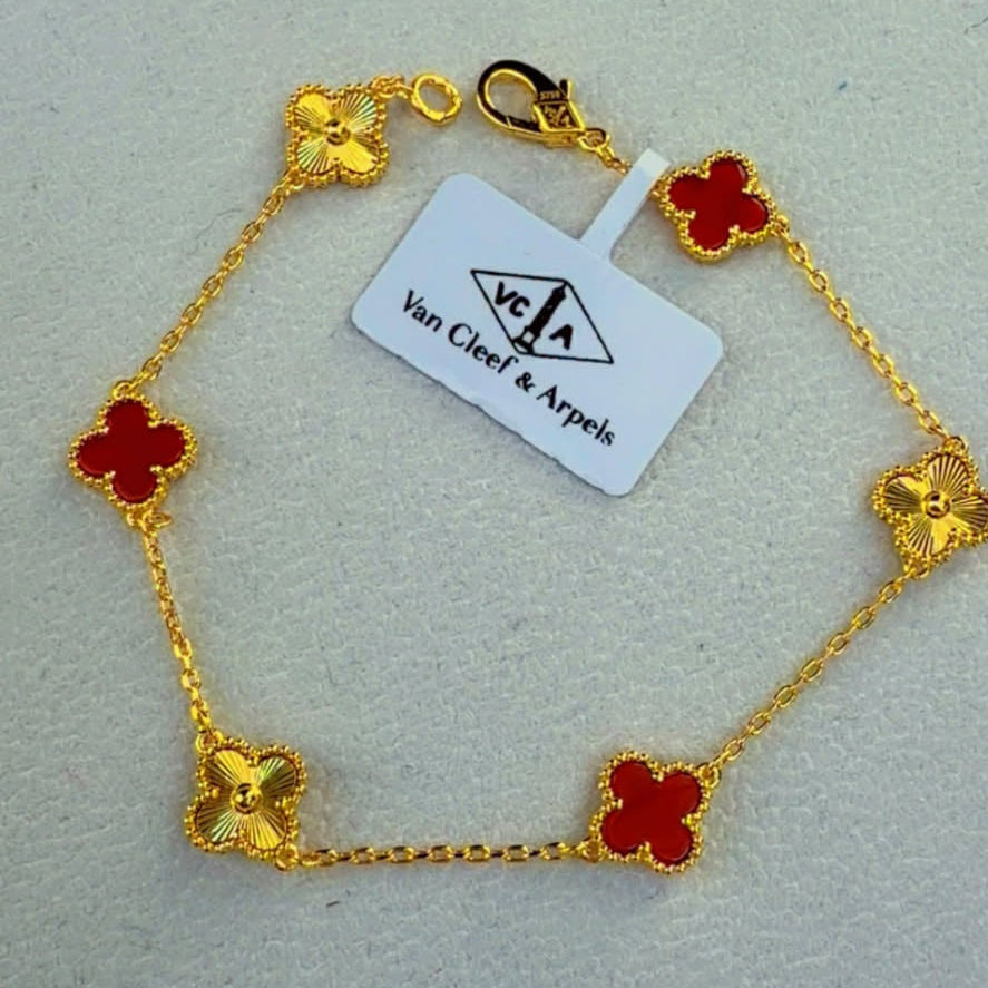 Van Cleef 9mm Bracelets