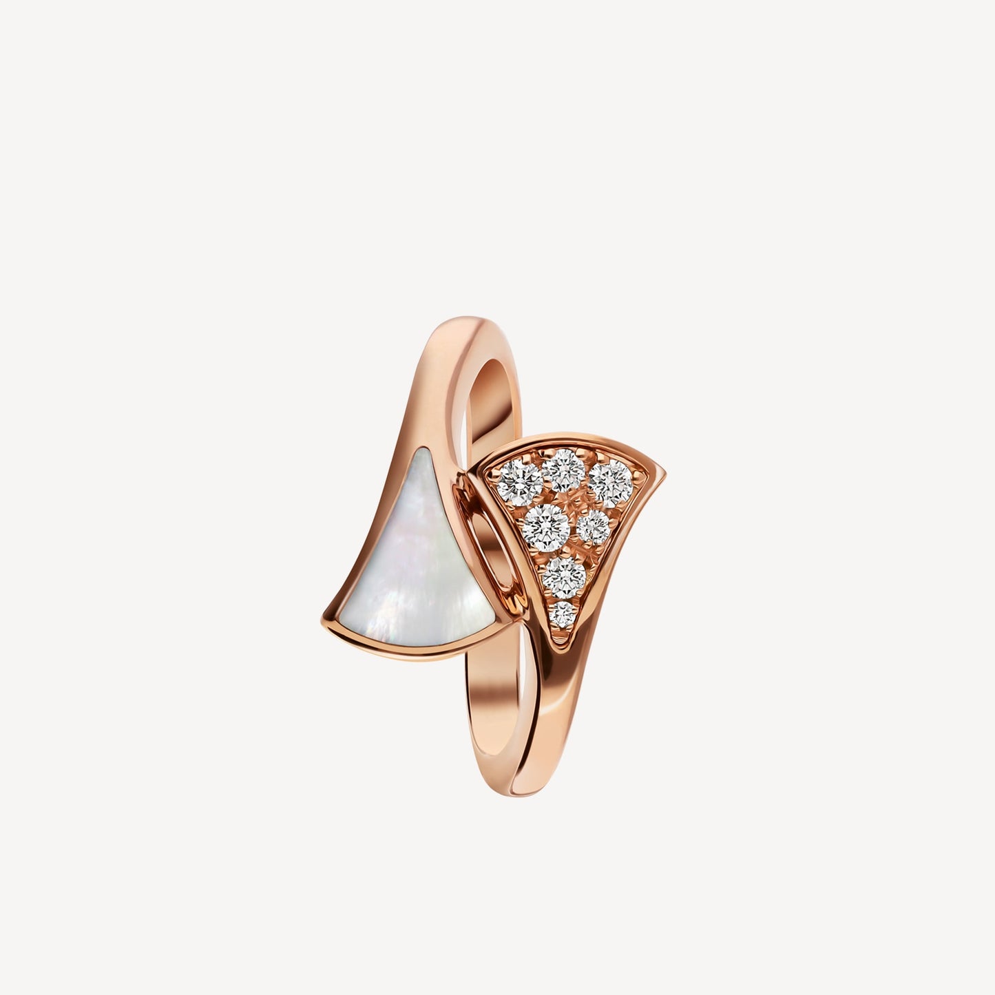 Divas’ Dream Inspired ring