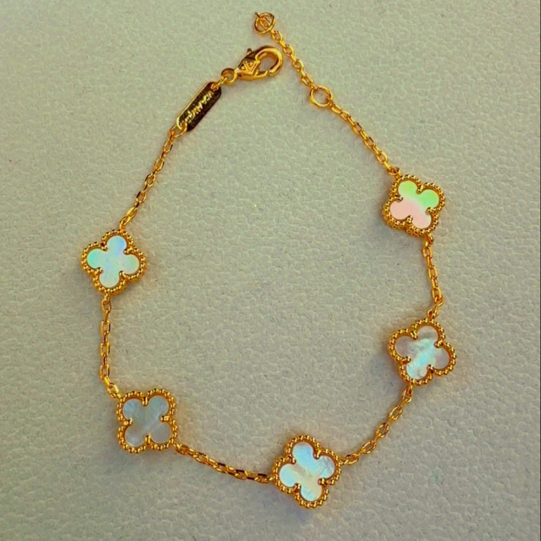 Van Cleef 9mm Bracelets