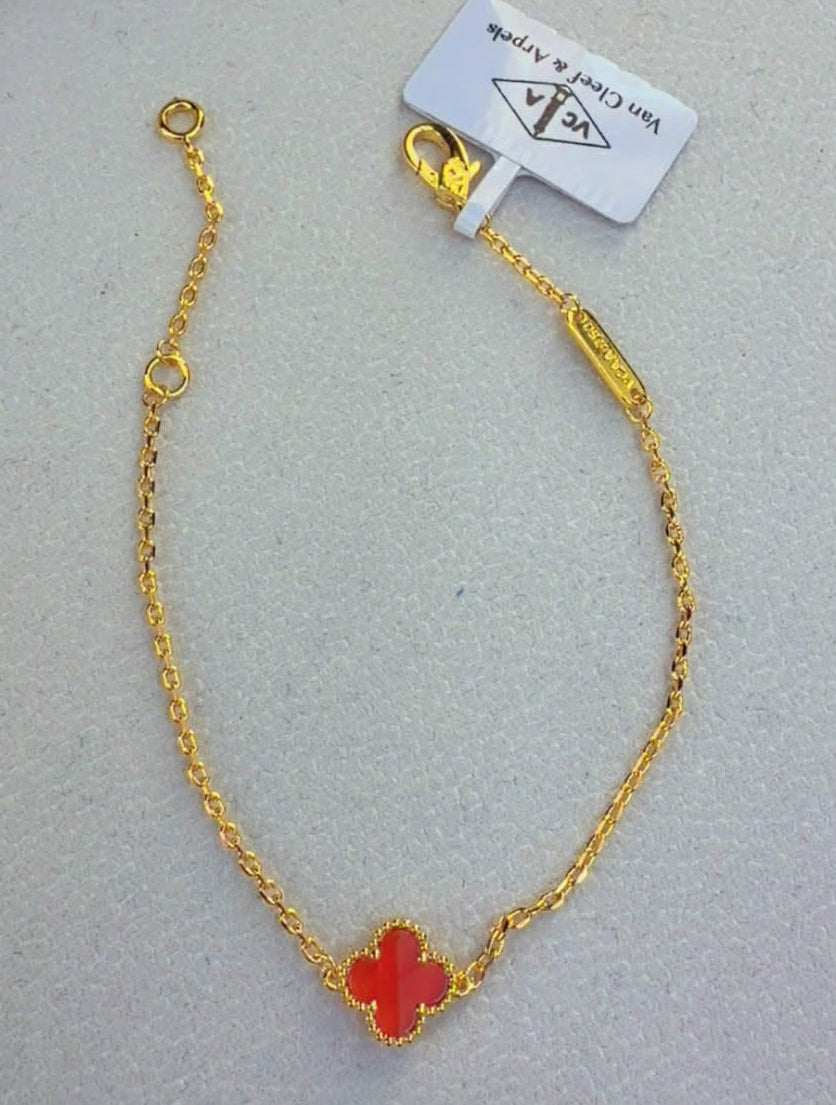 Van Cleef 9mm Bracelets